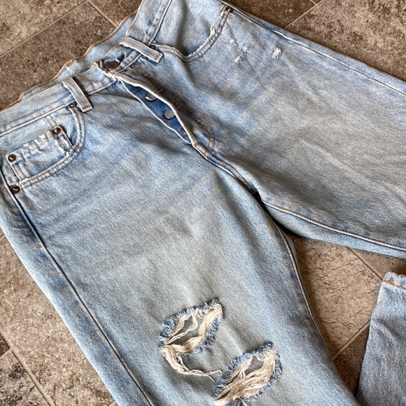 Levis - 501 denim bottom fly - Picture 2 of 5